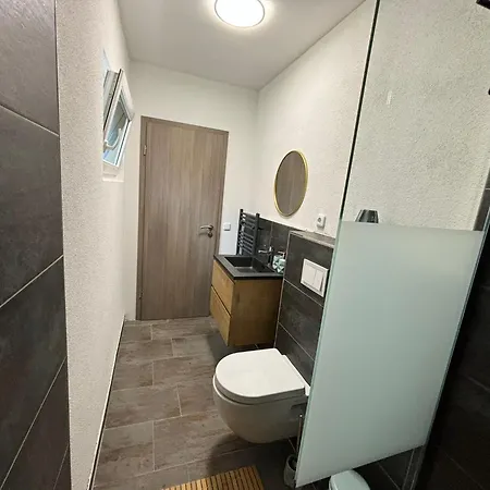 Appartement International 8 *